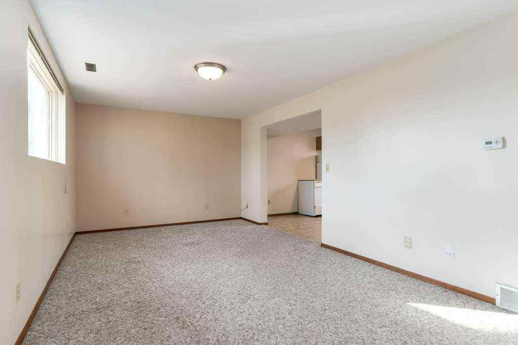 MLS® A2266294 - 411 10 Street NE in Bridgeland/Riverside Calgary, Residential