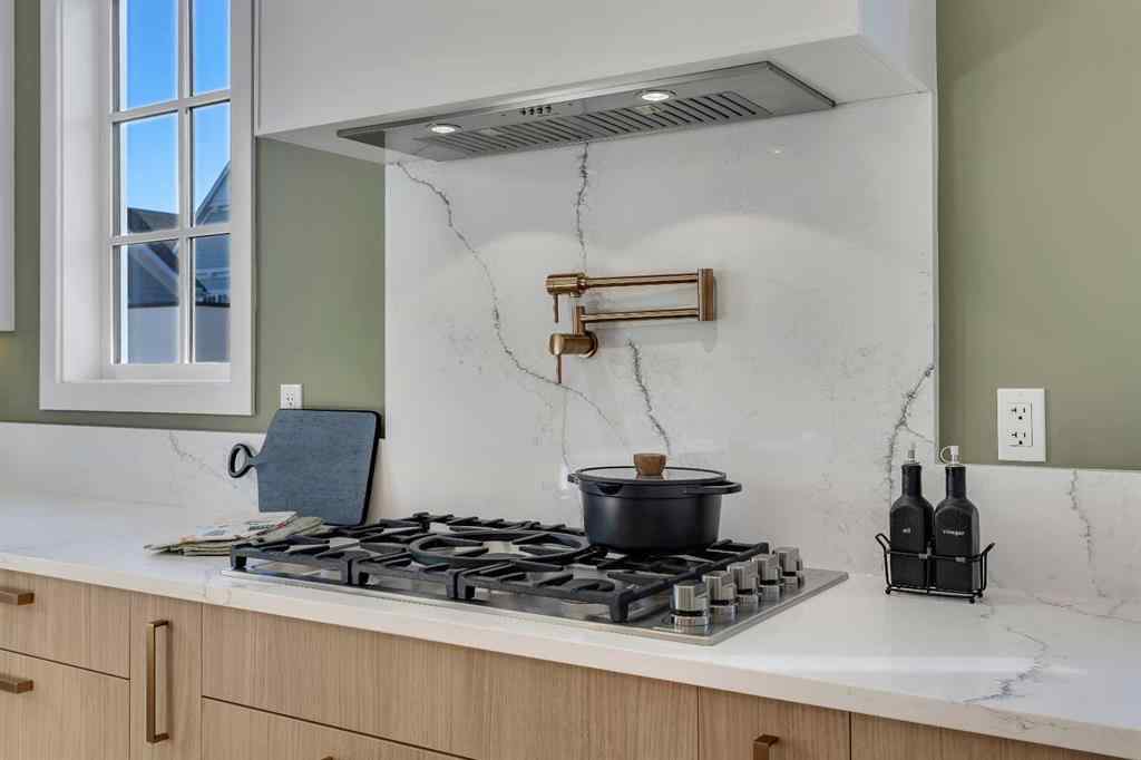 MLS® A2266298 - 210 Alexandria Green SW in Currie Barracks Calgary, Residential