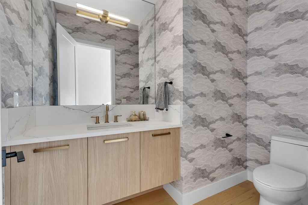 MLS® A2266298 - 210 Alexandria Green SW in Currie Barracks Calgary, Residential