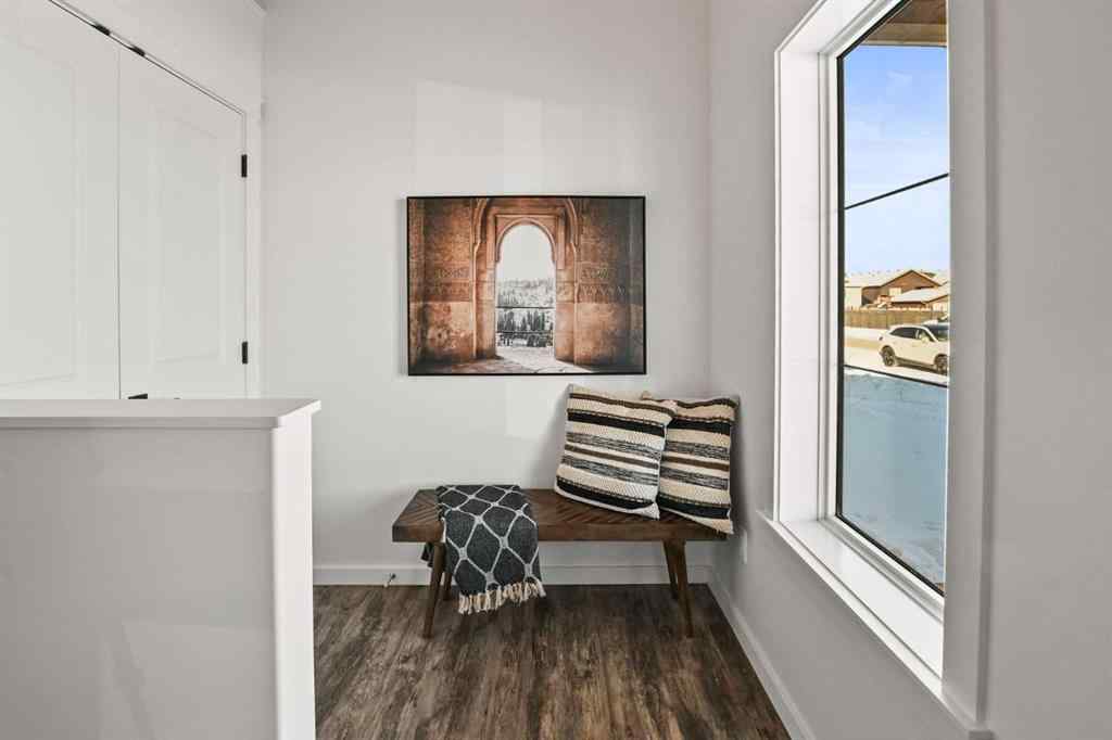 MLS® A2266299 - 6 Metcalf Way  in Metcalf Ridge Lacombe, Residential