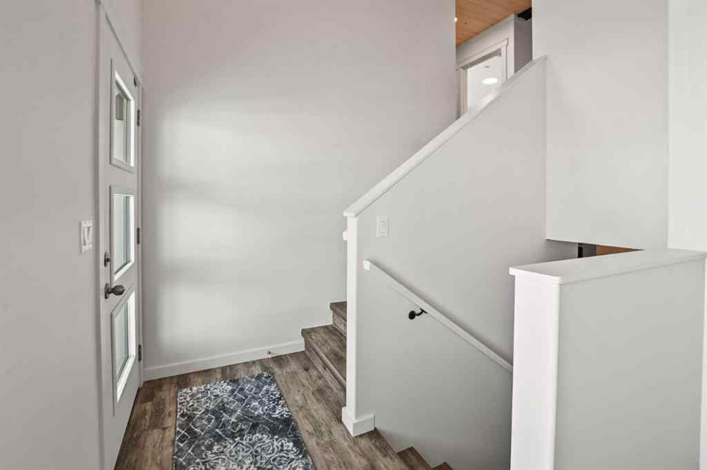 MLS® A2266299 - 6 Metcalf Way  in Metcalf Ridge Lacombe, Residential