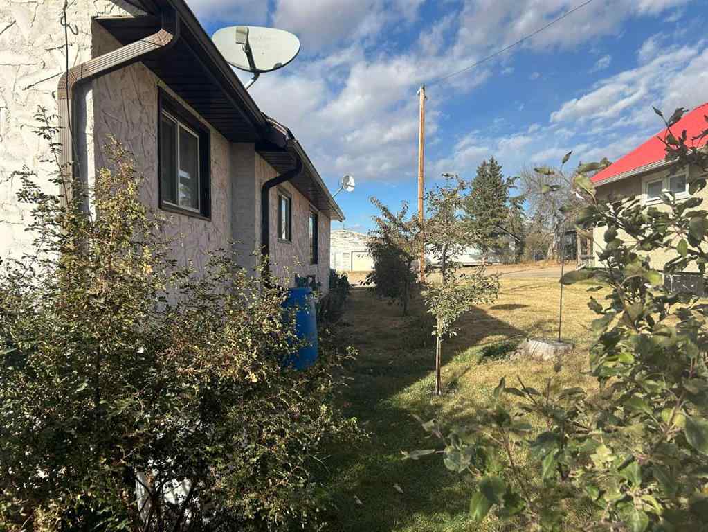 MLS® A2266300 - 123 Centre Street  in NONE Torrington, Residential