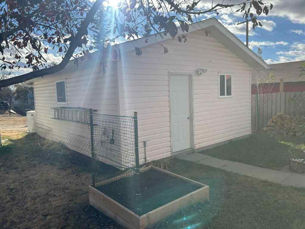 MLS® A2266300 - 123 Centre Street  in NONE Torrington, Residential