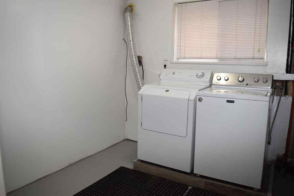 MLS® A2266302 - 2137 / 2139 53 Avenue SW in North Glenmore Park Calgary, Residential