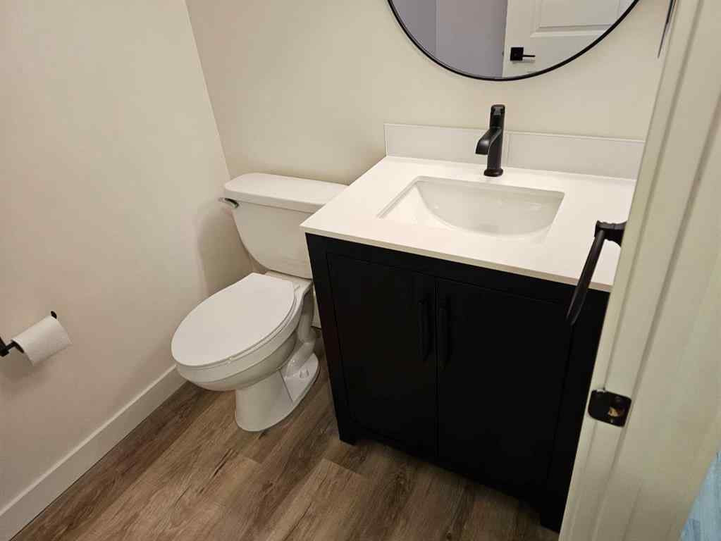 MLS® A2266302 - 2137 / 2139 53 Avenue SW in North Glenmore Park Calgary, Residential