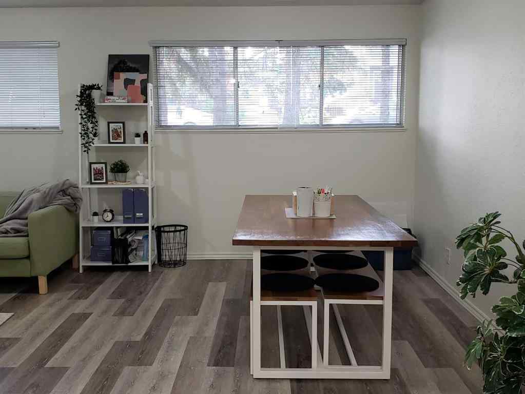 MLS® A2266302 - 2137 / 2139 53 Avenue SW in North Glenmore Park Calgary, Residential