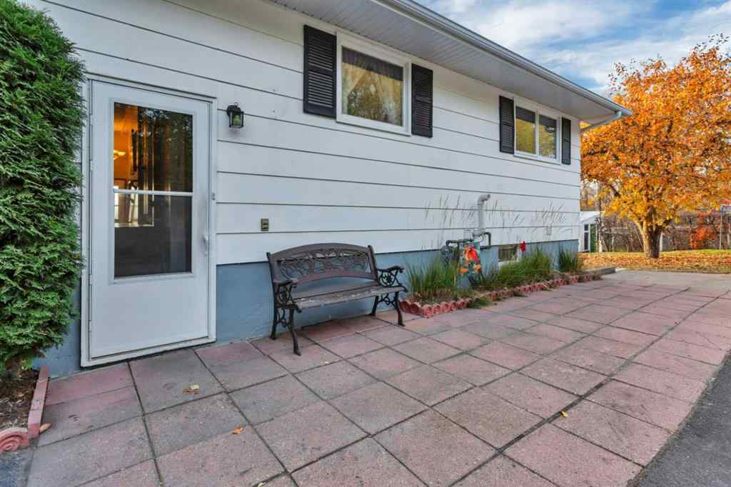 MLS® A2266303 - Unit #8 38349 Range Road 270   in NONE Rural Red Deer County, Residential