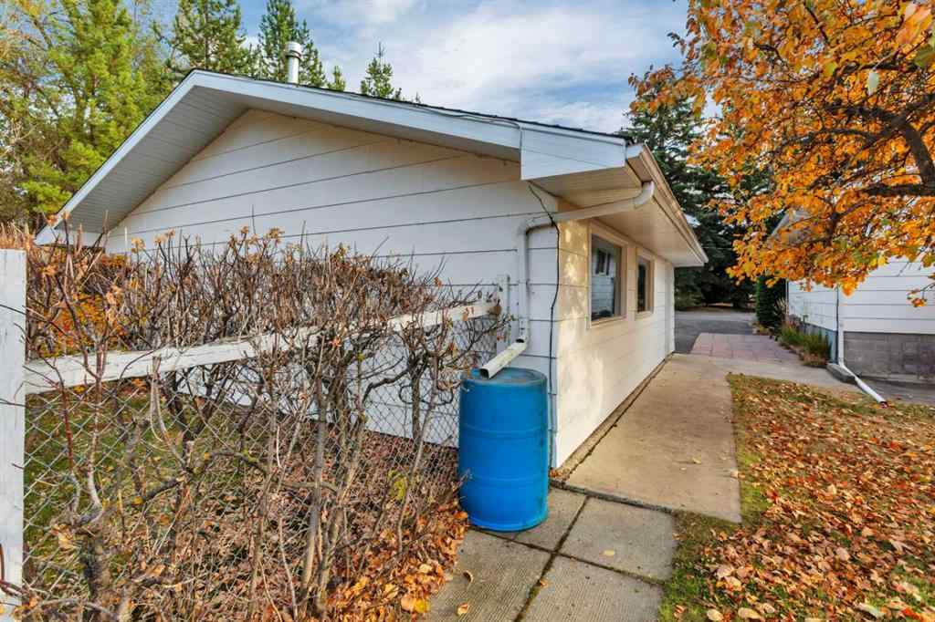 MLS® A2266303 - Unit #8 38349 Range Road 270   in NONE Rural Red Deer County, Residential