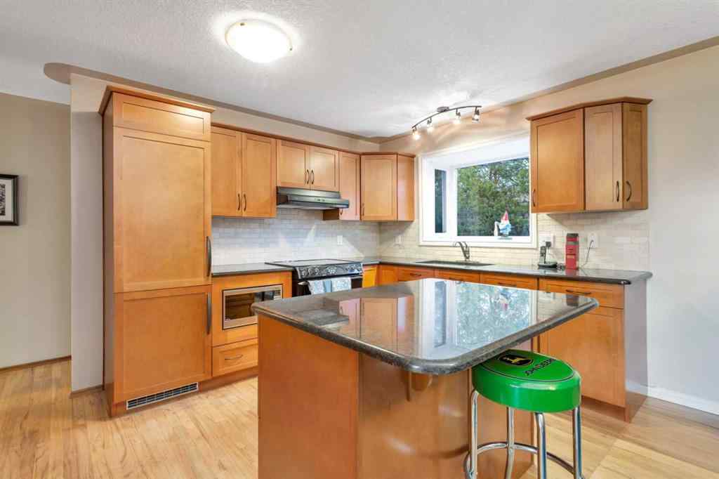 MLS® A2266303 - Unit #8 38349 Range Road 270   in NONE Rural Red Deer County, Residential