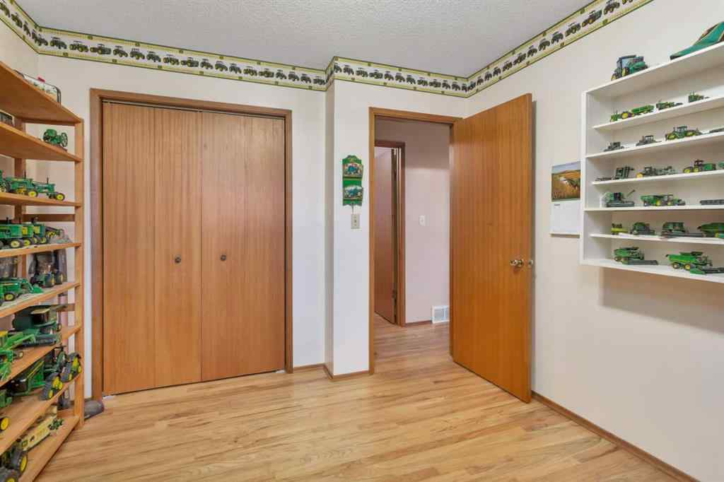 MLS® A2266303 - Unit #8 38349 Range Road 270   in NONE Rural Red Deer County, Residential