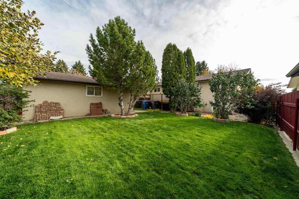 MLS® A2266304 - 24 Cypress Way SE in Southview-Park Meadows Medicine Hat, Residential