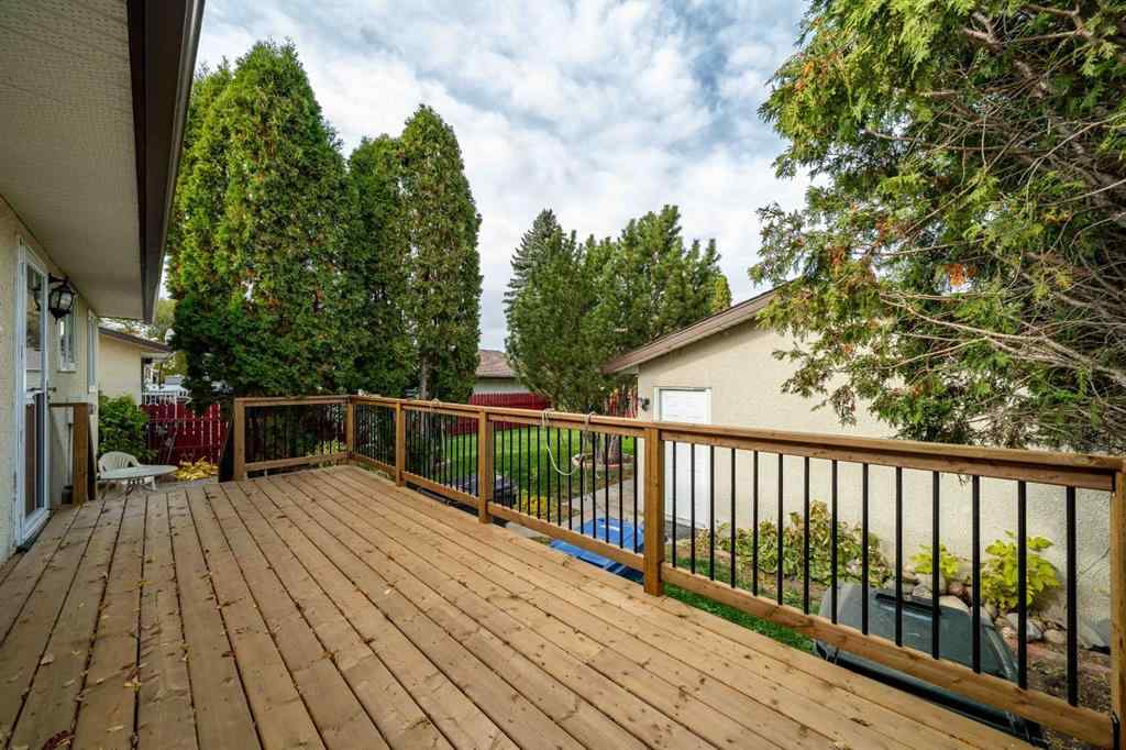 MLS® A2266304 - 24 Cypress Way SE in Southview-Park Meadows Medicine Hat, Residential