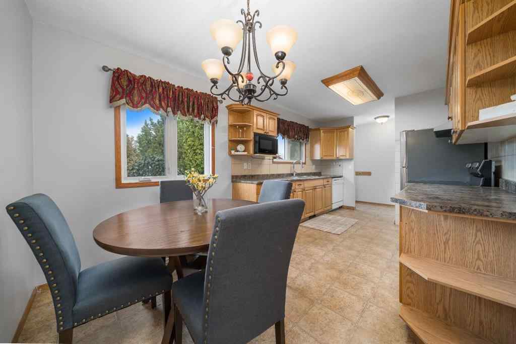 MLS® A2266304 - 24 Cypress Way SE in Southview-Park Meadows Medicine Hat, Residential