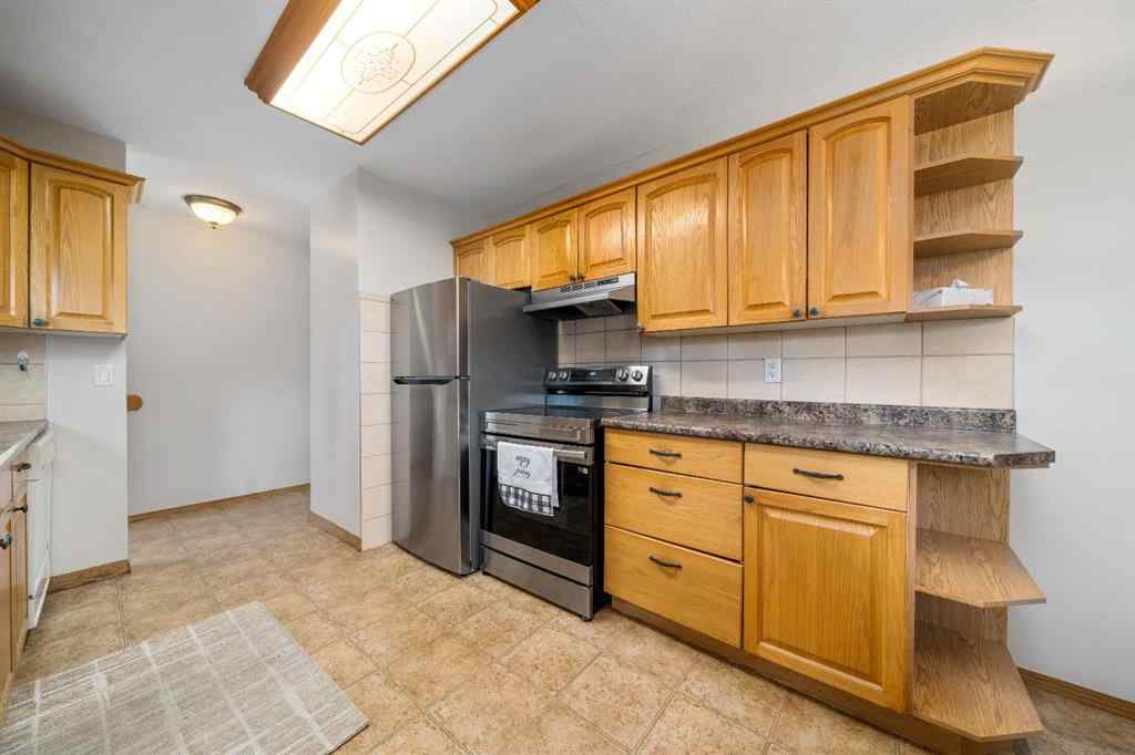 MLS® A2266304 - 24 Cypress Way SE in Southview-Park Meadows Medicine Hat, Residential