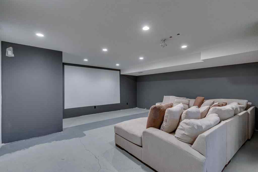 MLS® A2266307 - 2340 24 Avenue NW in Banff Trail Calgary, Residential