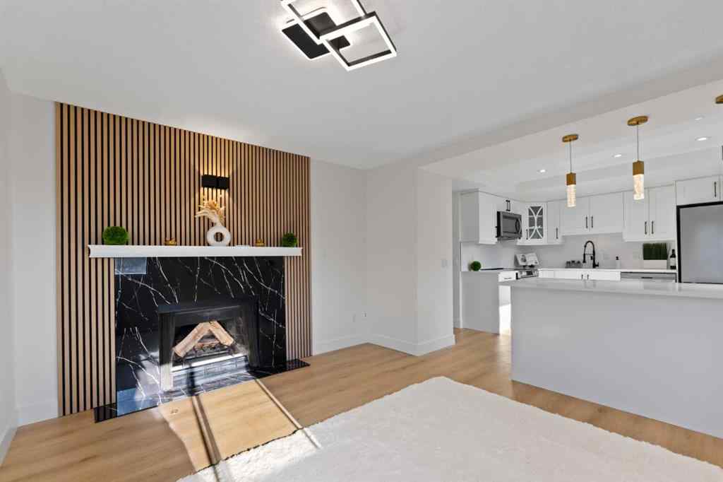 MLS® A2266311 - 26 Glamis Gardens SW in Glamorgan Calgary, Residential