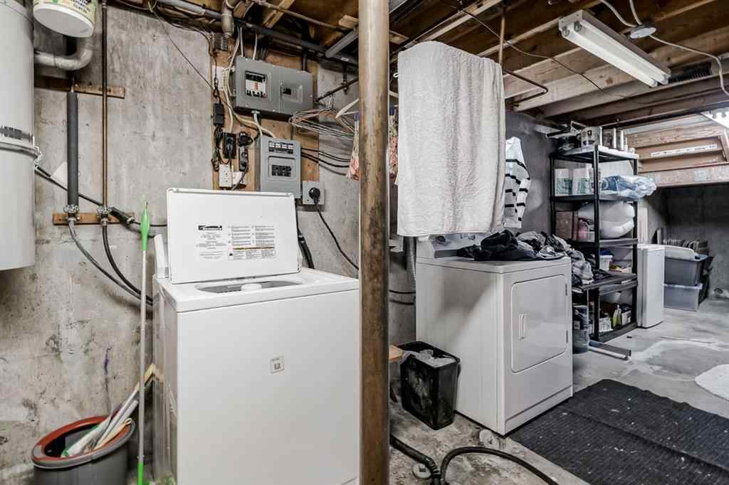 MLS® A2266312 - 4928 45 Street SW in Glamorgan Calgary, Residential