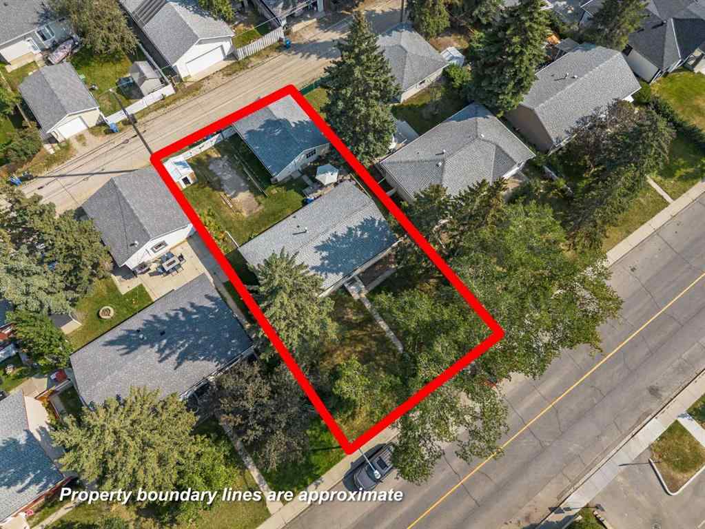 MLS® A2266312 - 4928 45 Street SW in Glamorgan Calgary, Residential