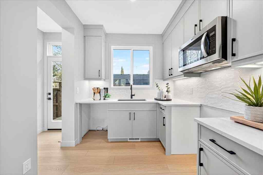 MLS® A2266316 - 641 53 Avenue SW in Windsor Park Calgary, Residential