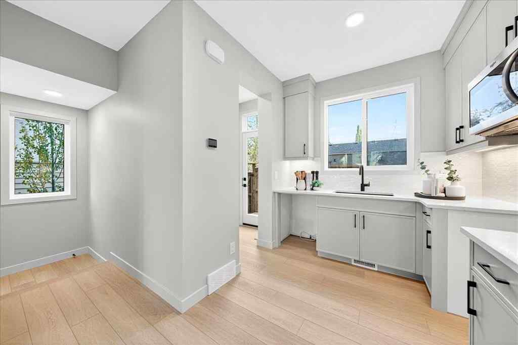 MLS® A2266316 - 641 53 Avenue SW in Windsor Park Calgary, Residential