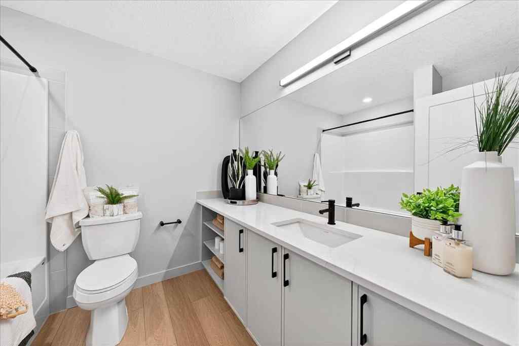 MLS® A2266316 - 641 53 Avenue SW in Windsor Park Calgary, Residential