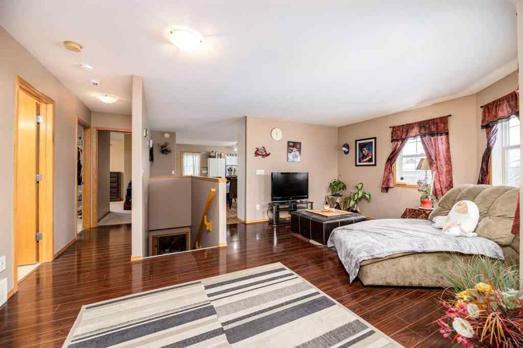 MLS® A2266319 - 625 Lancaster Drive  in Lonsdale Red Deer, Residential