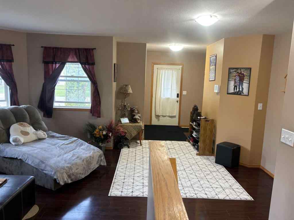 MLS® A2266319 - 625 Lancaster Drive  in Lonsdale Red Deer, Residential