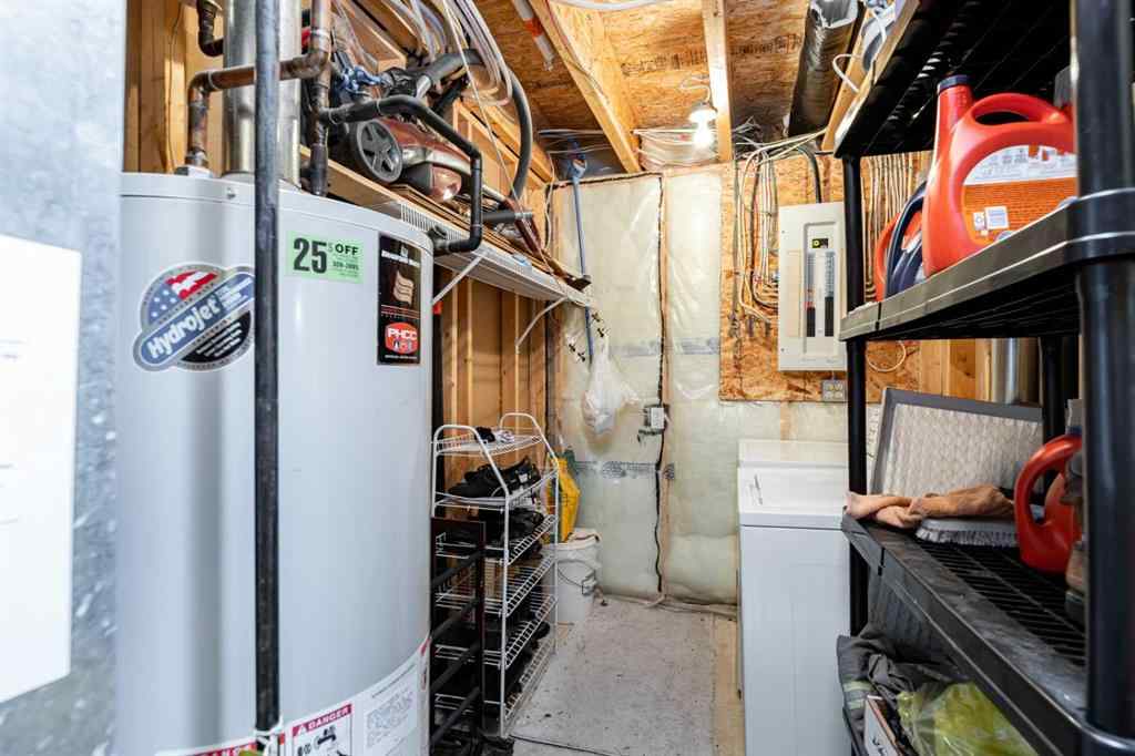 MLS® A2266319 - 625 Lancaster Drive  in Lonsdale Red Deer, Residential