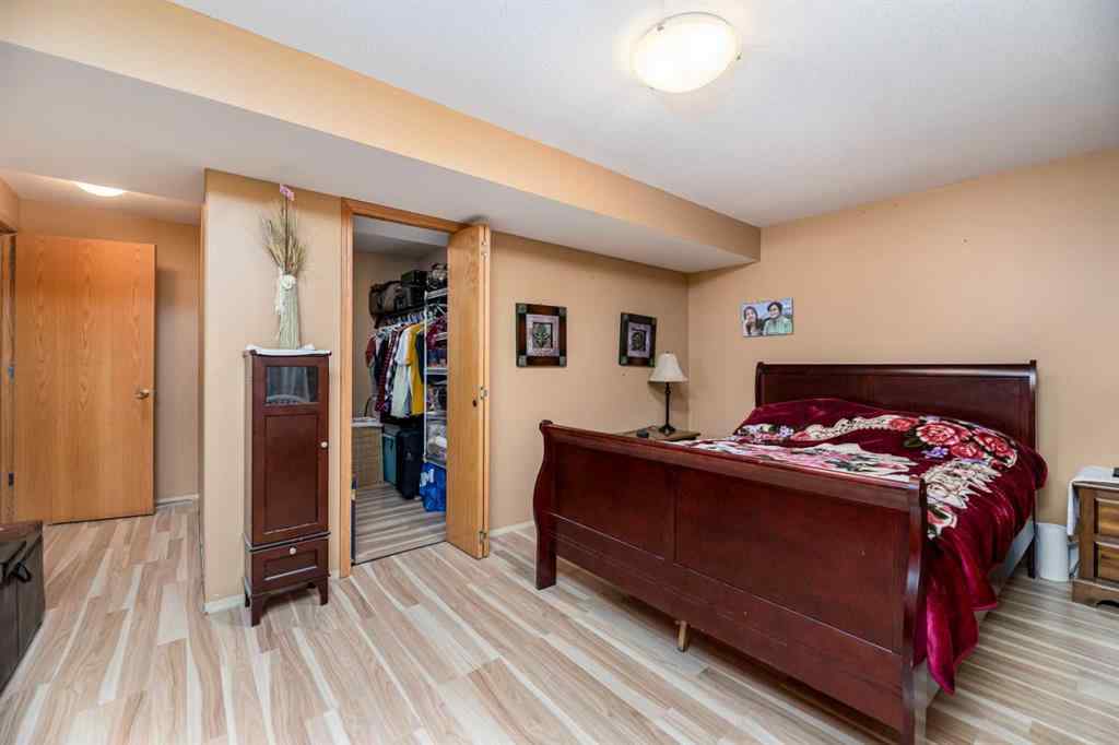 MLS® A2266319 - 625 Lancaster Drive  in Lonsdale Red Deer, Residential