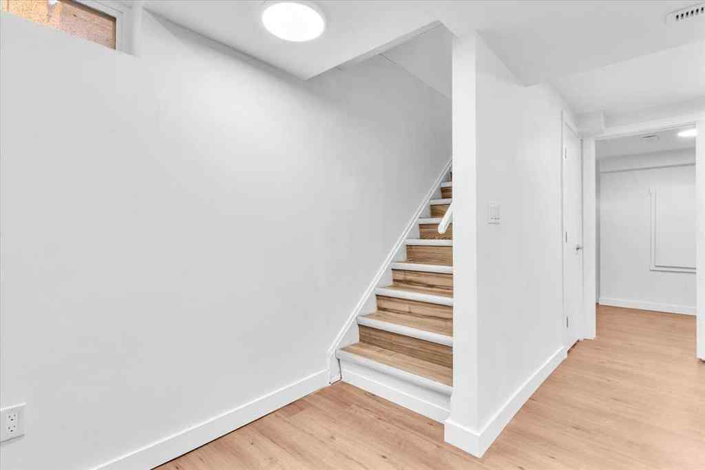 MLS® A2266322 - 99 Shawmeadows Close SW in Shawnessy Calgary, Residential