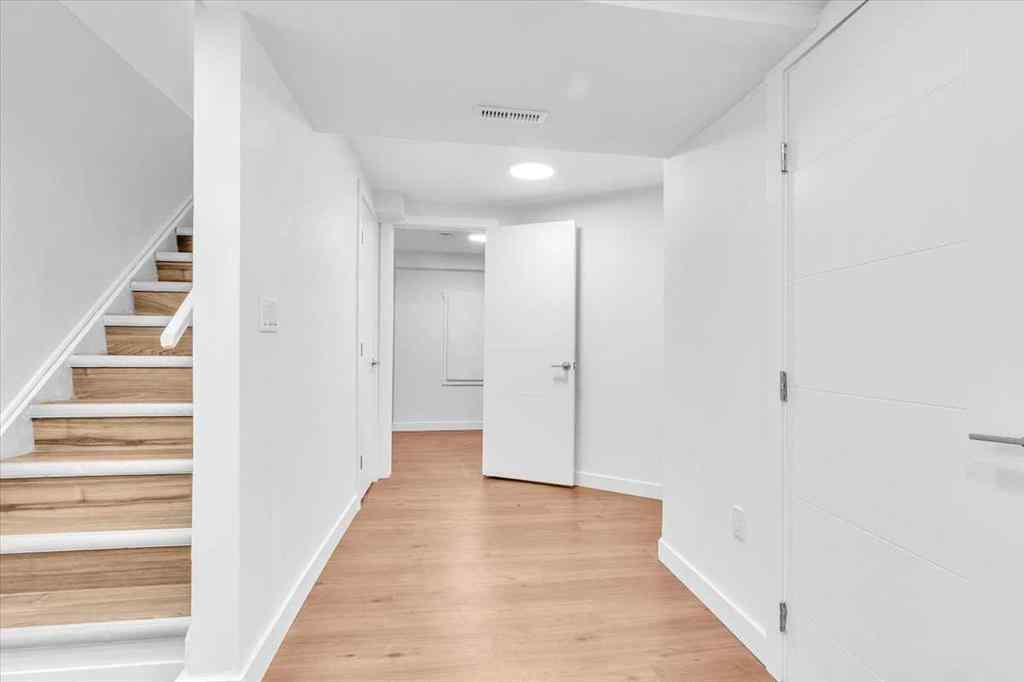 MLS® A2266322 - 99 Shawmeadows Close SW in Shawnessy Calgary, Residential