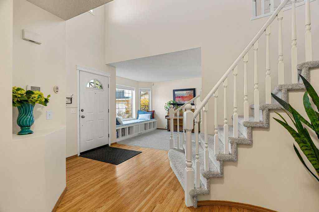 MLS® A2266324 - 151 Mt Gibraltar Heights SE in McKenzie Lake Calgary, Residential