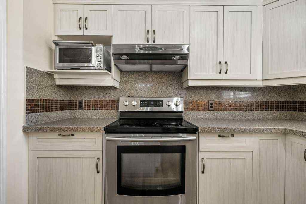 MLS® A2266324 - 151 Mt Gibraltar Heights SE in McKenzie Lake Calgary, Residential