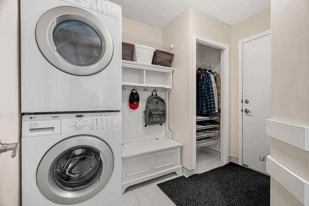 MLS® A2266324 - 151 Mt Gibraltar Heights SE in McKenzie Lake Calgary, Residential