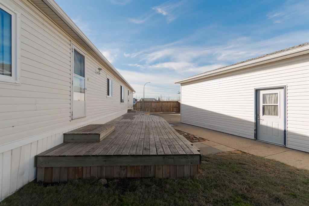 MLS® A2266327 - 216 Palomino Close  in Prairie Creek Fort McMurray, Residential