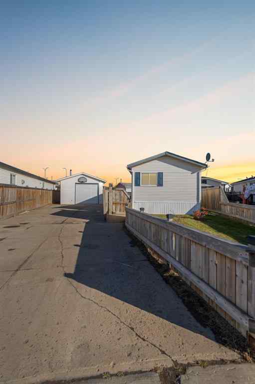 MLS® A2266327 - 216 Palomino Close  in Prairie Creek Fort McMurray, Residential
