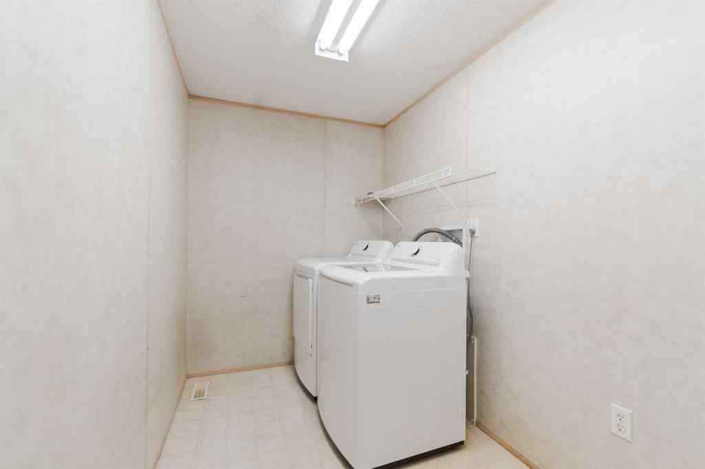 MLS® A2266327 - 216 Palomino Close  in Prairie Creek Fort McMurray, Residential