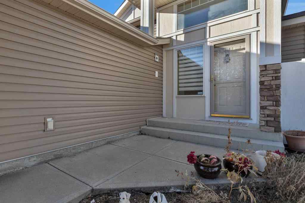 MLS® A2266329 - 255 Panamount Lane NW in Panorama Hills Calgary, Residential