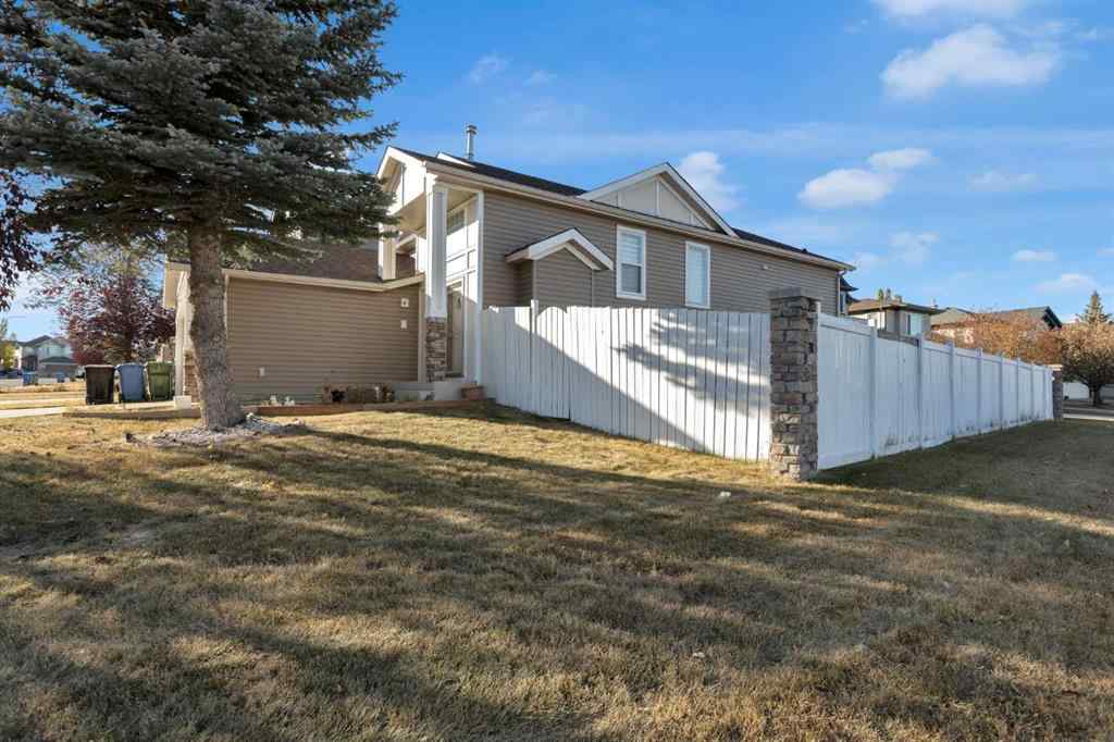 MLS® A2266329 - 255 Panamount Lane NW in Panorama Hills Calgary, Residential