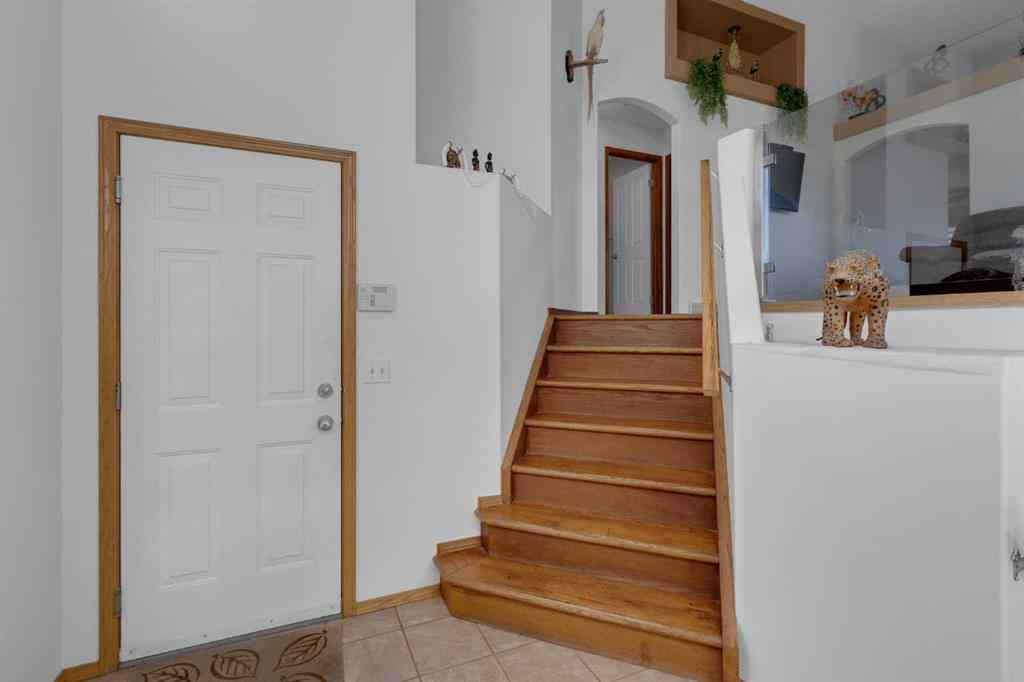 MLS® A2266329 - 255 Panamount Lane NW in Panorama Hills Calgary, Residential