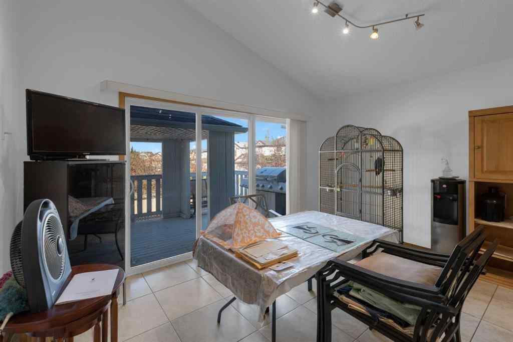 MLS® A2266329 - 255 Panamount Lane NW in Panorama Hills Calgary, Residential