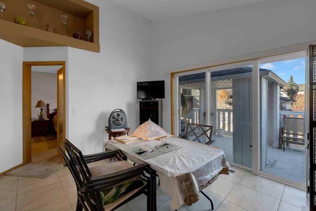 MLS® A2266329 - 255 Panamount Lane NW in Panorama Hills Calgary, Residential