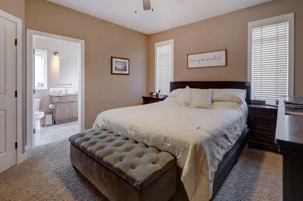 MLS® A2266330 - 855 Bankview Drive  in Bankview Drumheller, Residential