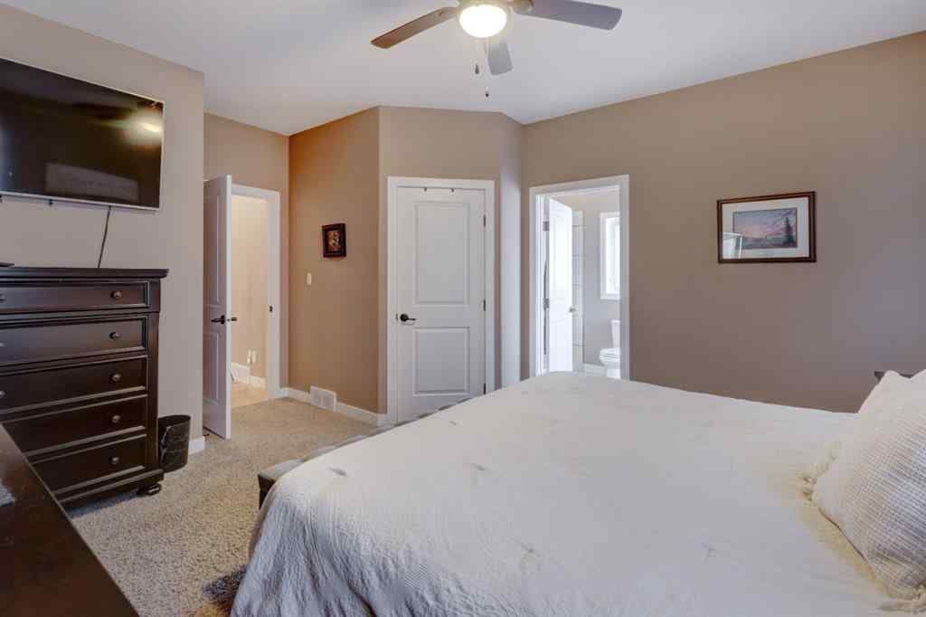 MLS® A2266330 - 855 Bankview Drive  in Bankview Drumheller, Residential