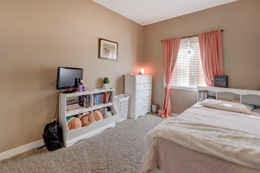 MLS® A2266330 - 855 Bankview Drive  in Bankview Drumheller, Residential