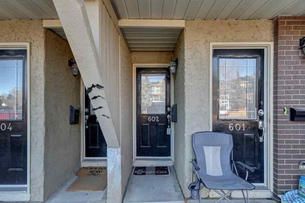 MLS® A2266332 - Unit #602 2200 Woodview Drive SW in Woodlands Calgary, Residential