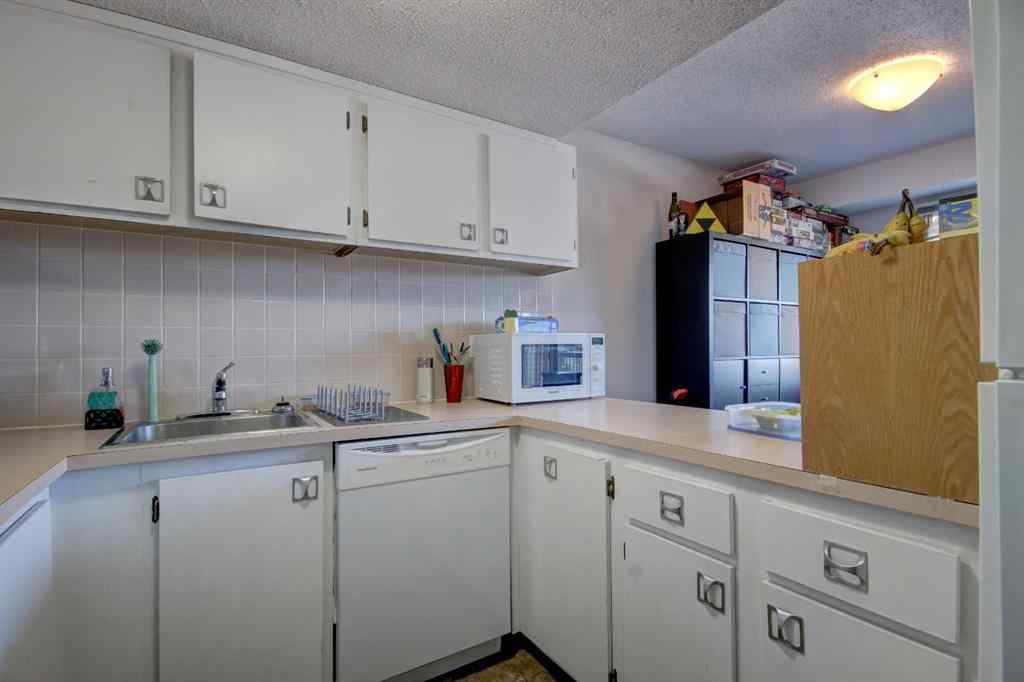 MLS® A2266332 - Unit #602 2200 Woodview Drive SW in Woodlands Calgary, Residential