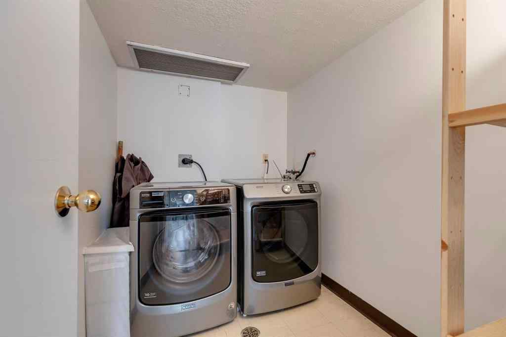 MLS® A2266334 - Unit #401 1731 9A Street SW in Lower Mount Royal Calgary, Residential