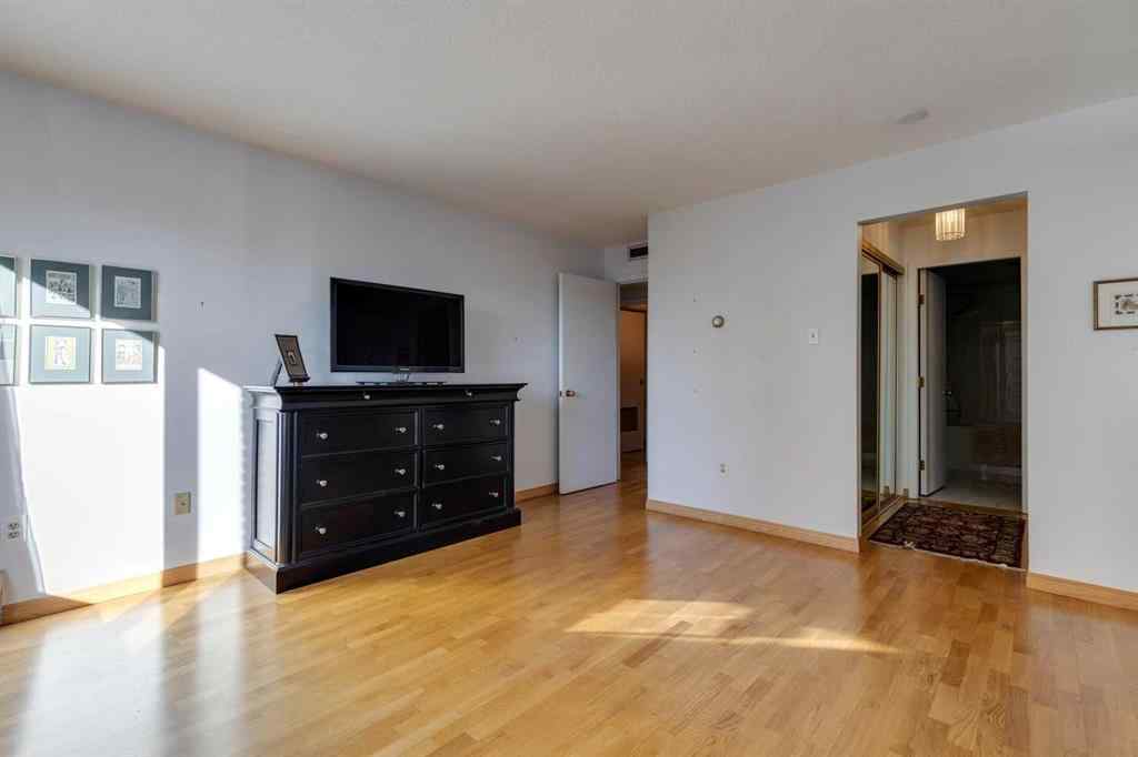 MLS® A2266334 - Unit #401 1731 9A Street SW in Lower Mount Royal Calgary, Residential