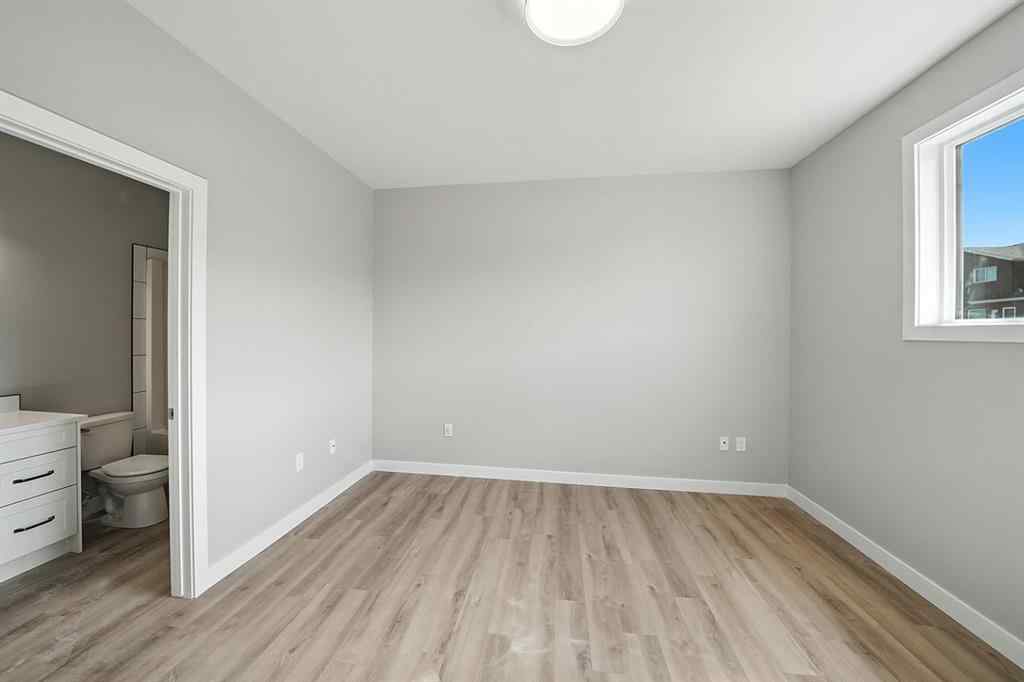 MLS® A2266335 - 84 Reynolds Road  in Ryders Ridge Sylvan Lake, Residential